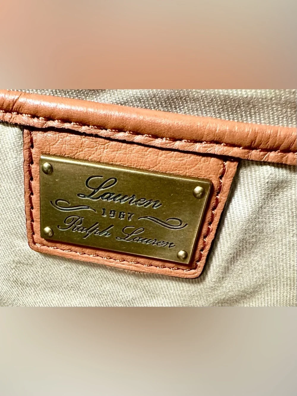 Ralph Lauren Women’s Heritage Logo
Cognac Tote Satchel Bag - Picture 10 of 15